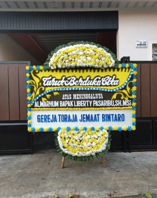 Papan Bunga Duka di Blitar