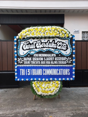Papan Bunga Duka di Blitar